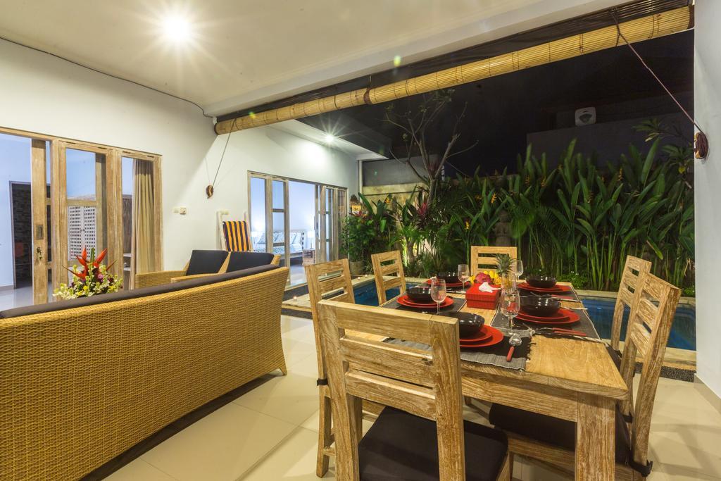 Castro Villa Seminyak Exterior foto