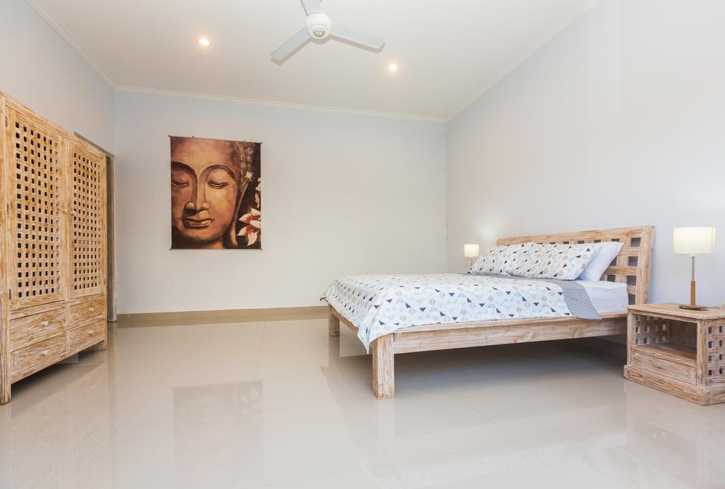 Castro Villa Seminyak Exterior foto
